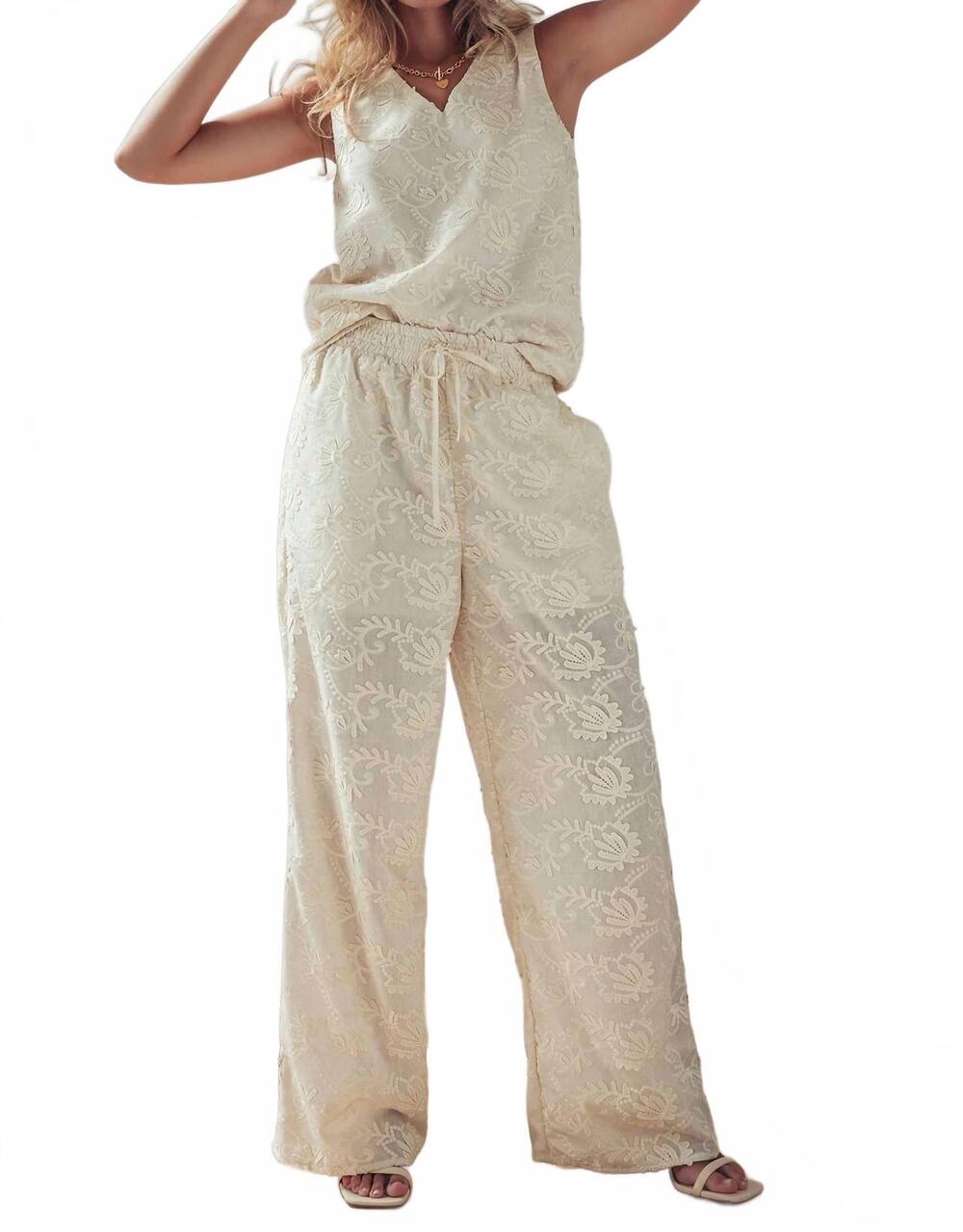 NEW URBAN DAIZY floral embroidered cotton top and pant set in ivory